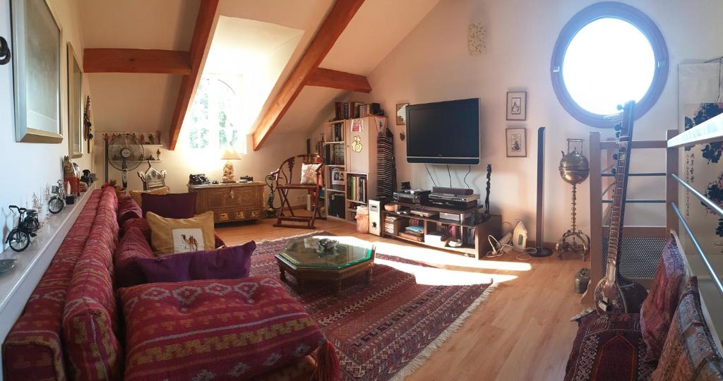 Suite indépendante de 66m2 tout confort et calme photo 4