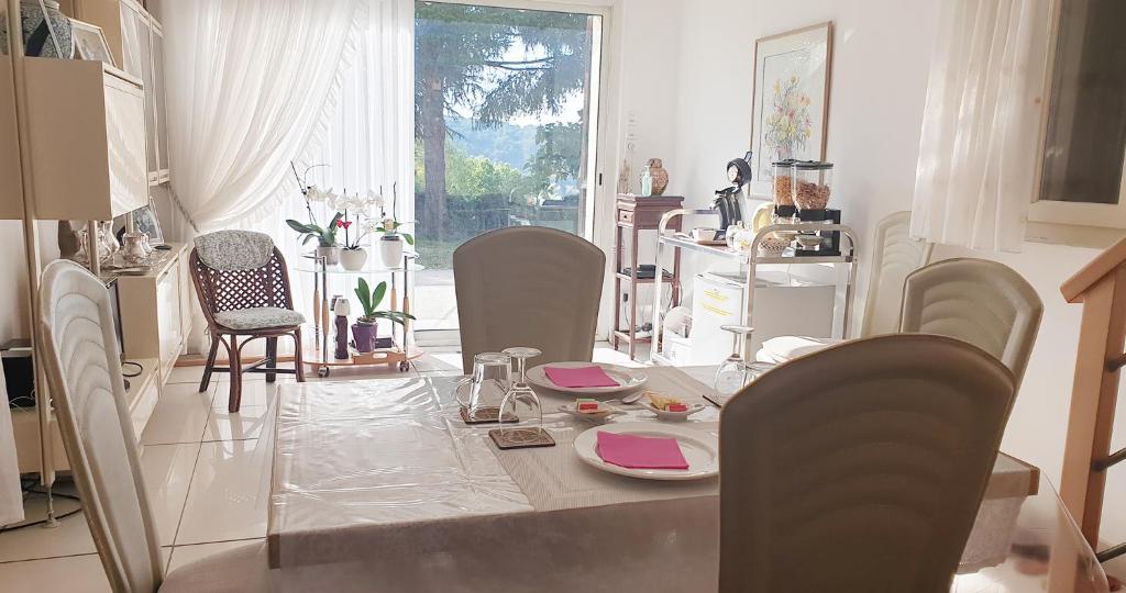 Suite indépendante de 66m2 tout confort et calme photo 2