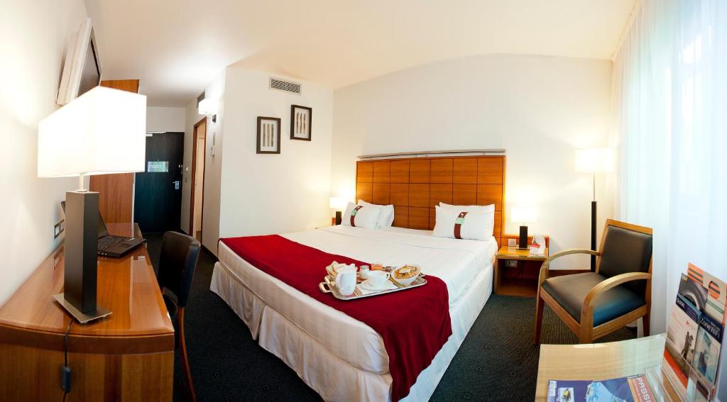 Holiday Inn Bordeaux Sud - Pessac, an IHG Hotel photo 3