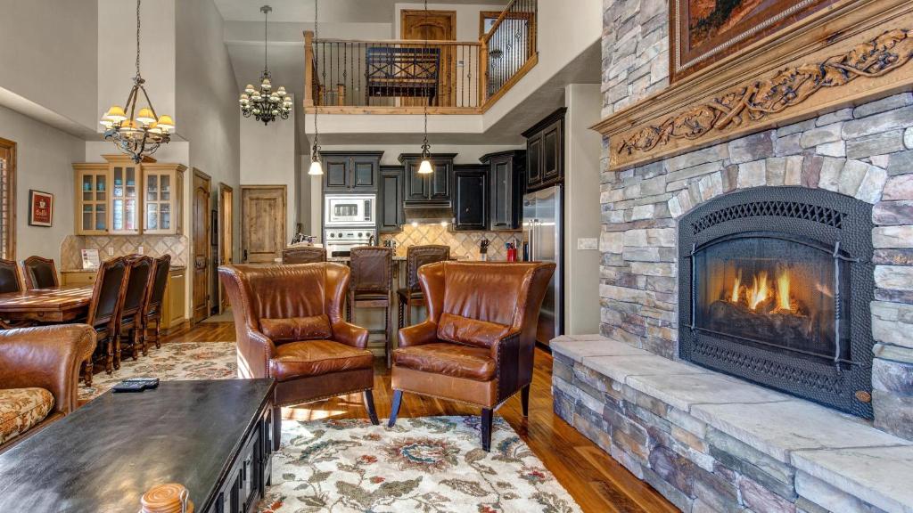 1273 Stillwater Shores image