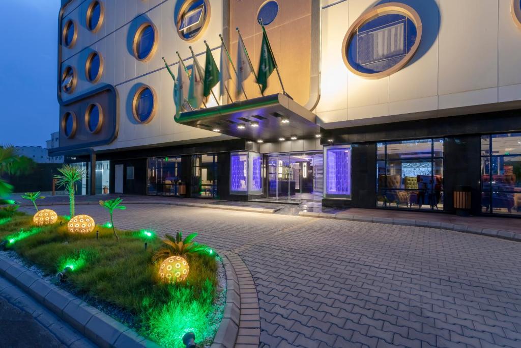 Y Platinum Hotel photo 1