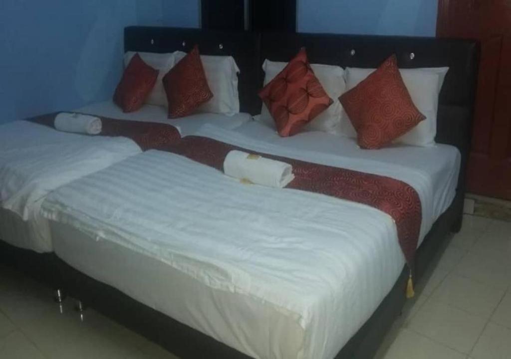 Семейный (Семейный номер), Mawanza Motel
