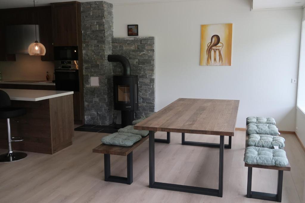 Olden Panorama Apartments - Fjord view - High Standard photo 3