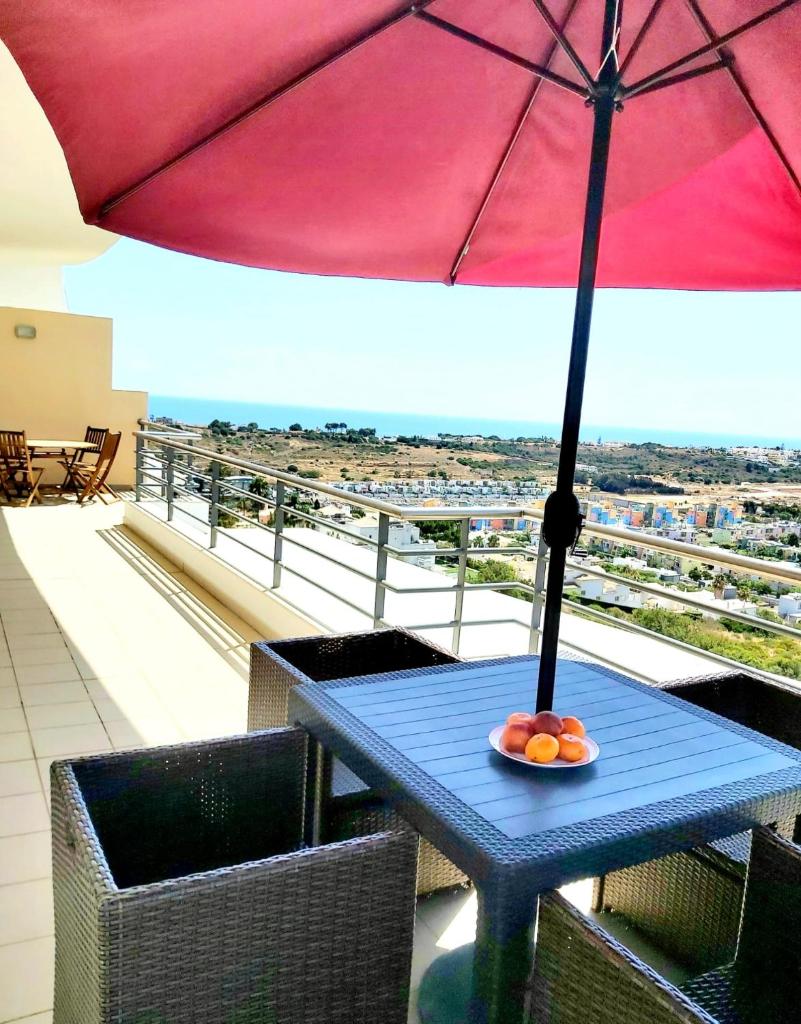 Sea View Penthouse in Albufeira photo 2