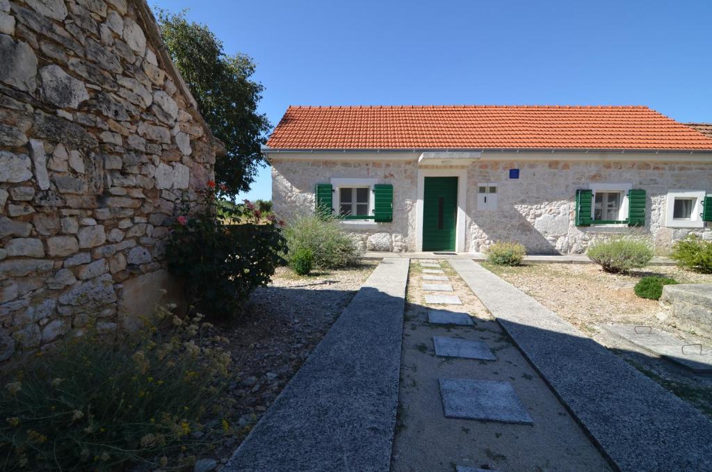 Stone House photo 1