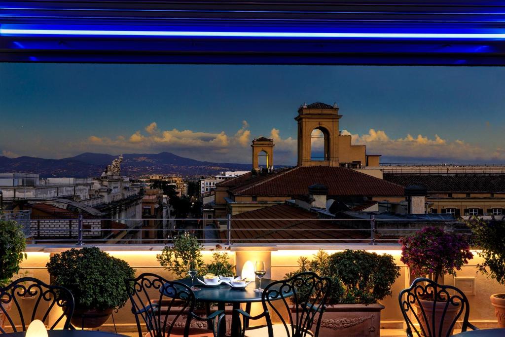 Marcella Royal Hotel - Rooftop Garden photo 2