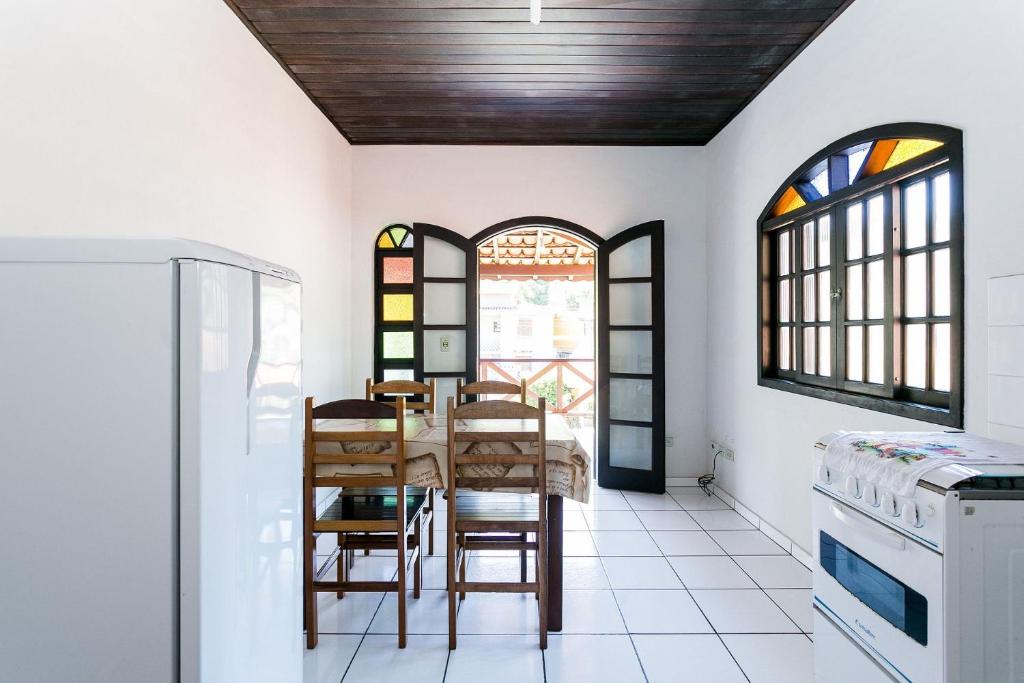 Ilhabela, charmosos chalés com ótima localização photo 4