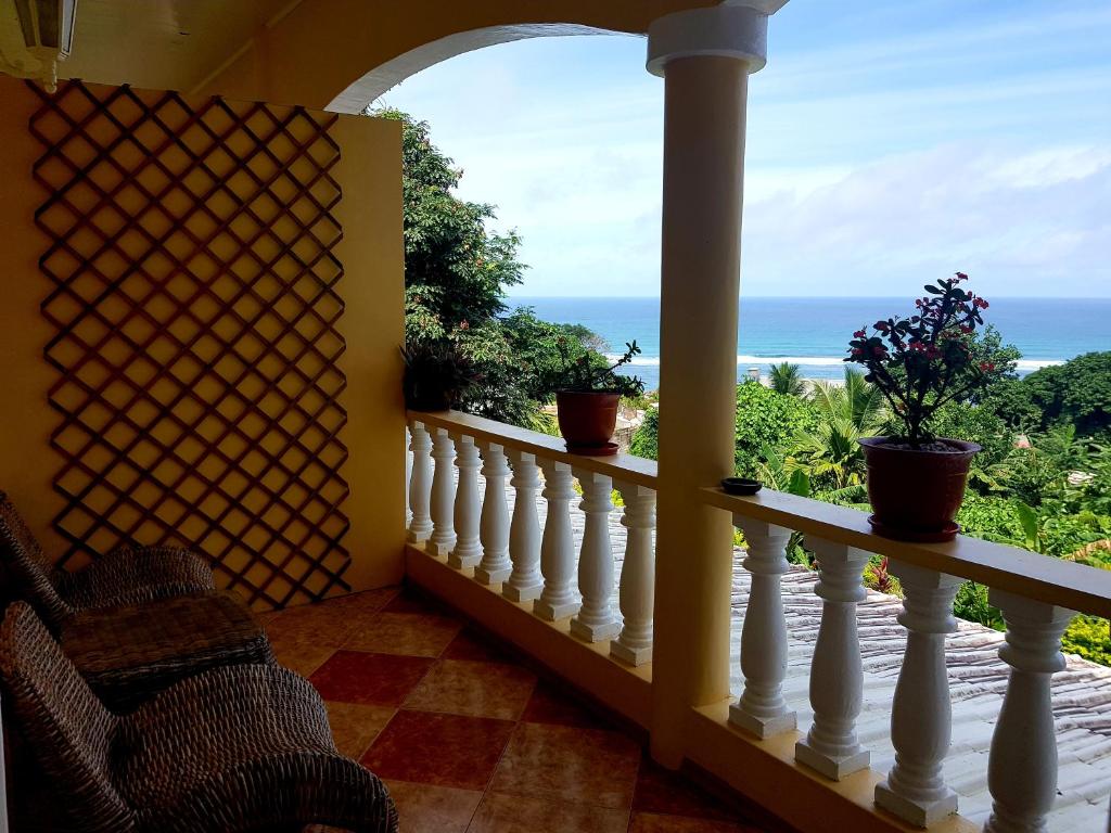 SeyBreeze Villa photo 4