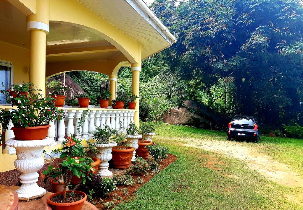 SeyBreeze Villa photo 3