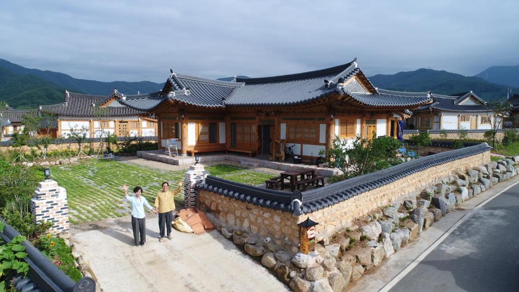 Mirinae Hanok Tradiational House photo 4
