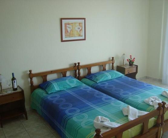 Yianna Studios & Apartments photo 2