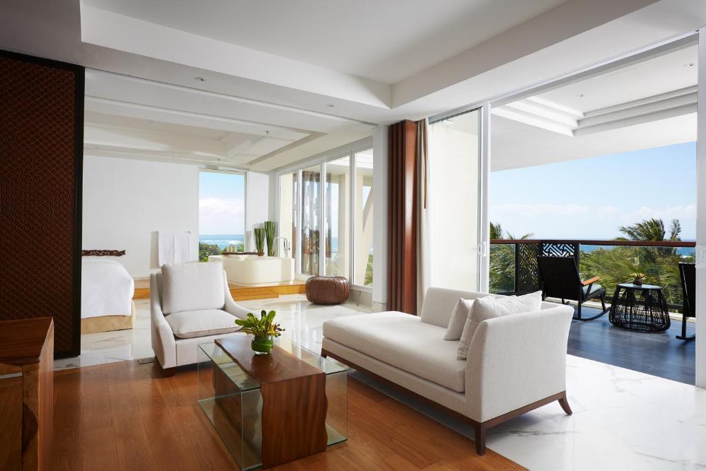 Сьюит (Люкс «Престиж» с правом посещения клуба Millesime), Suites & Villas at Sofitel Bali