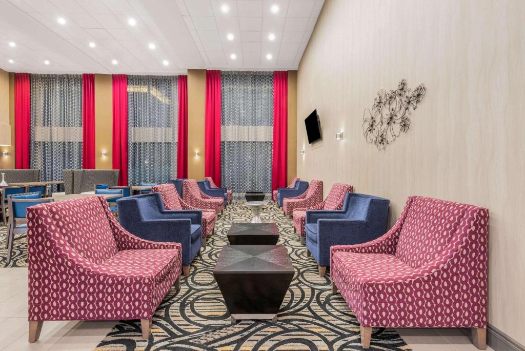 La Quinta by Wyndham Aberdeen-APG photo 4
