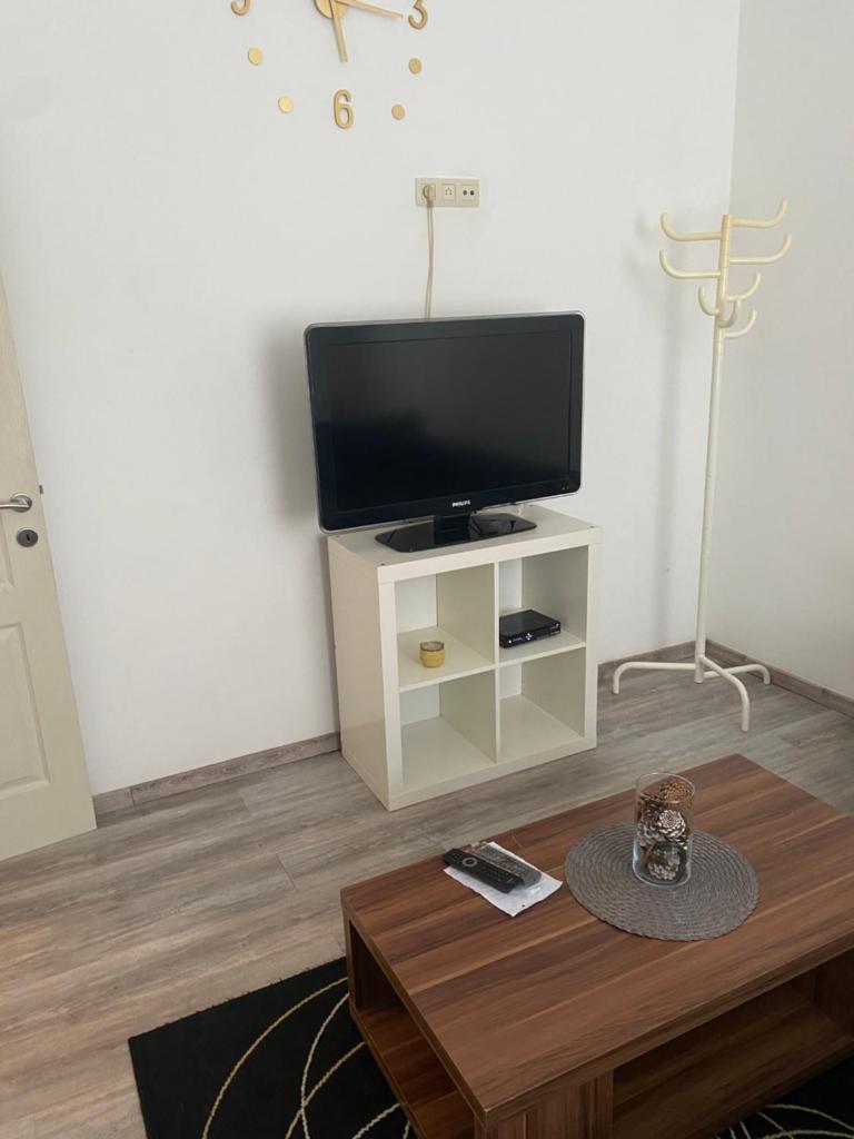 Magnifique Appart pour 4 personnes complètement reno photo 2