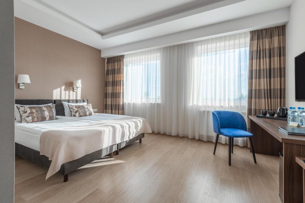 Апартаменты (Premium Apartment with City View (2 Adults)), Green Loft Gdynia