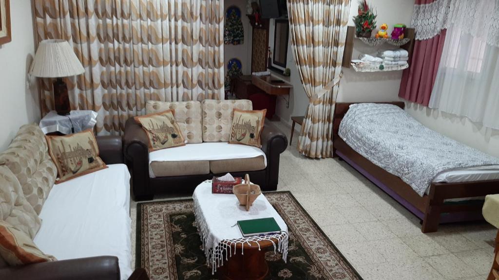Zohar's Apartment photo 1