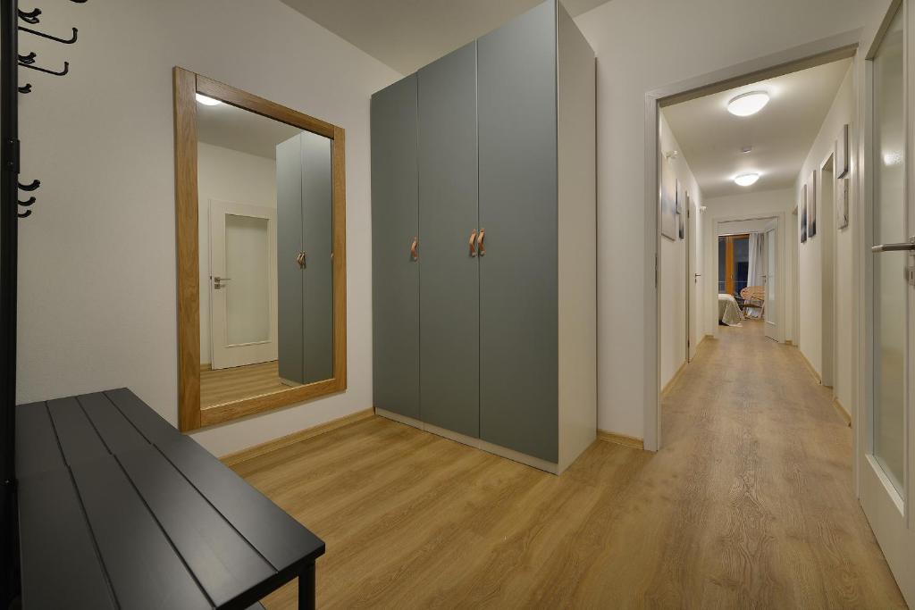 Апартаменты (Апартаменты Делюкс с 2 спальнями и сауной.), Element Lakeside Apartments