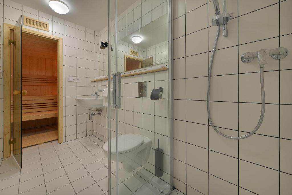 Апартаменты (Апартаменты Делюкс с 2 спальнями и сауной.), Element Lakeside Apartments