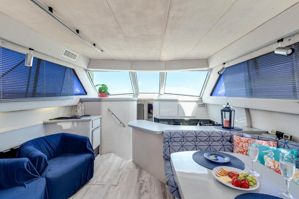 Infinity Yacht in Downtown St Augustine image