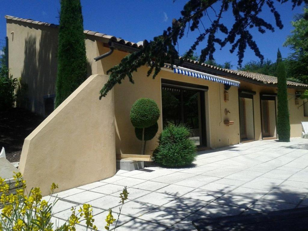 Locations de Vacances Les Flachères (Dieulefit) photo 1