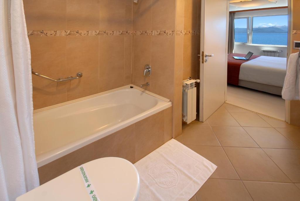 Hotel Tirol photo 1
