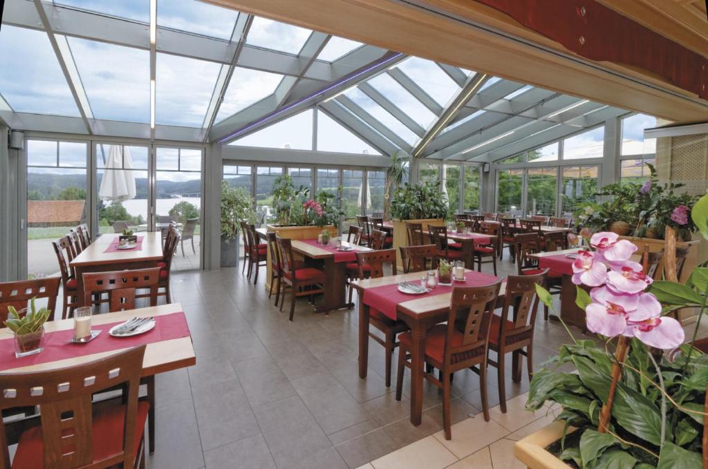 Panorama-Hotel am See photo 3