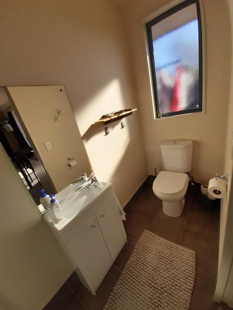 Modern BNB unit with Wifi and Breakfast photo 3