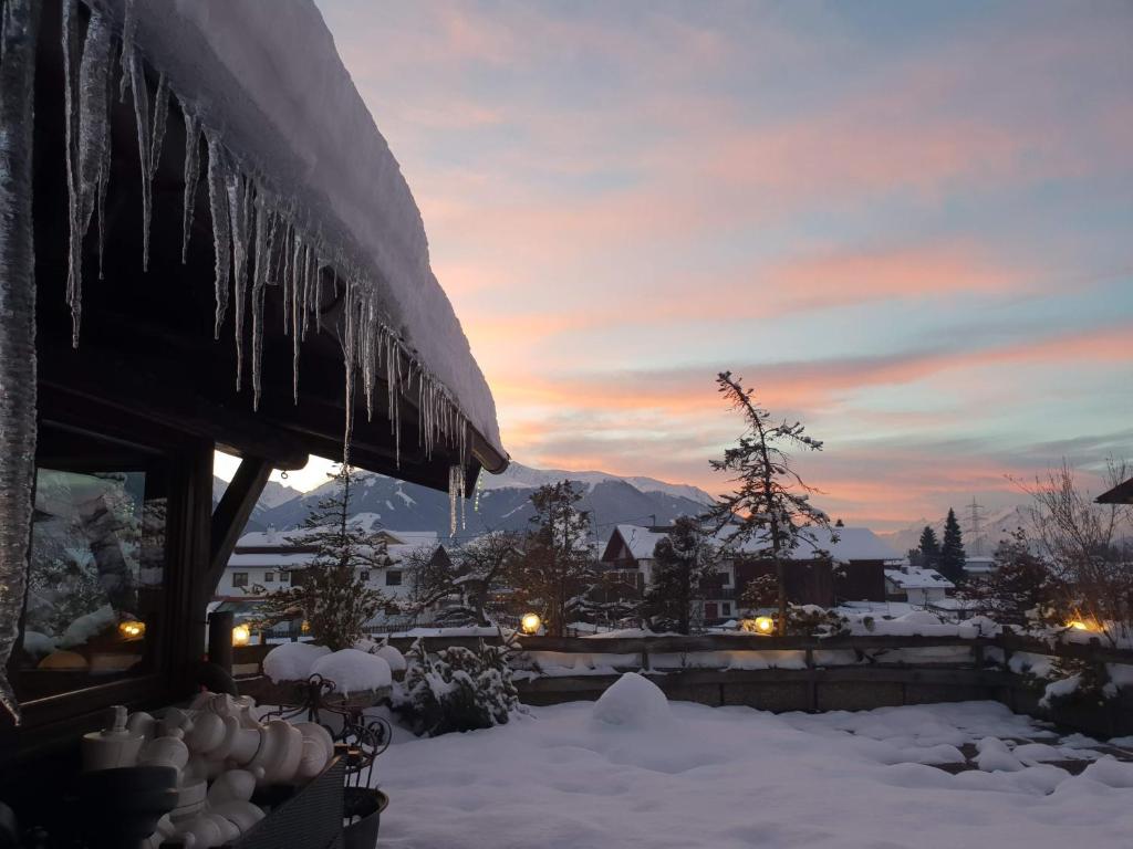 Alp Art Hotel Götzens photo 2