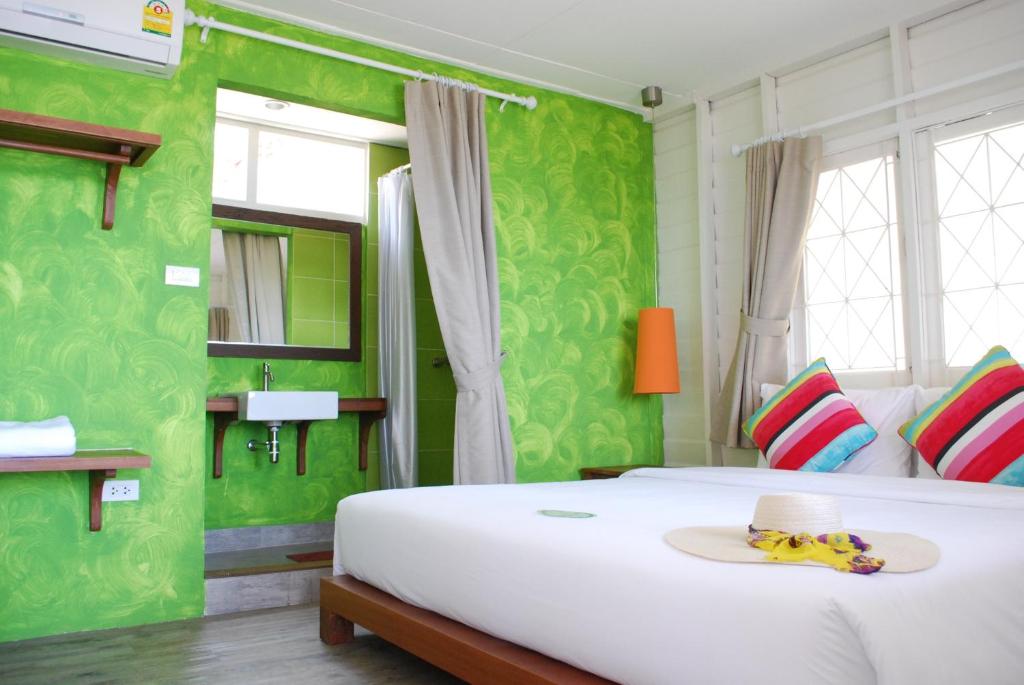 Двухместный (Garden View Room with Special Price), Baan Supparod