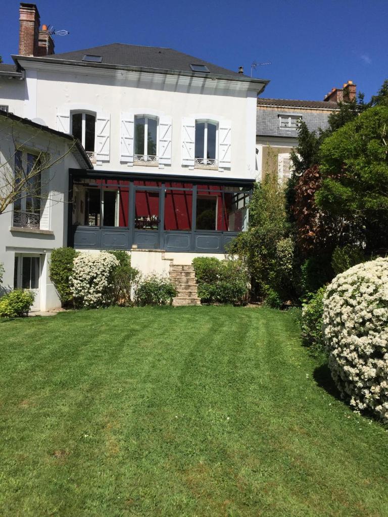 Maison d'Hôtes Joussaume Latour photo 4