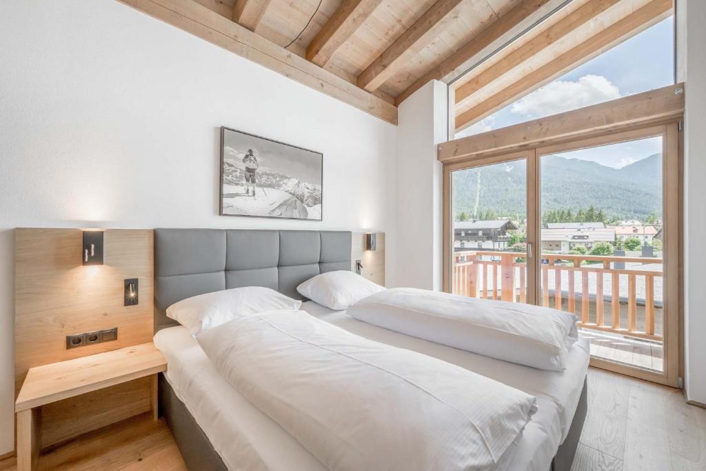 AlpenParks Chalet & Apartment Alpina Seefeld photo 3