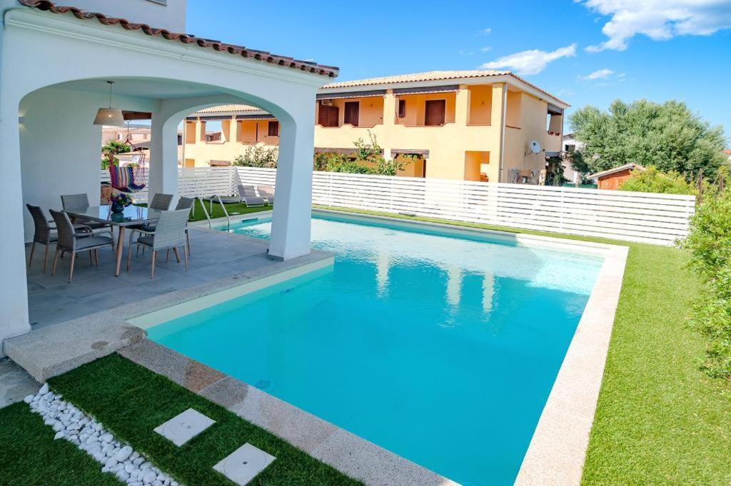 VILLA PARADISE photo 3