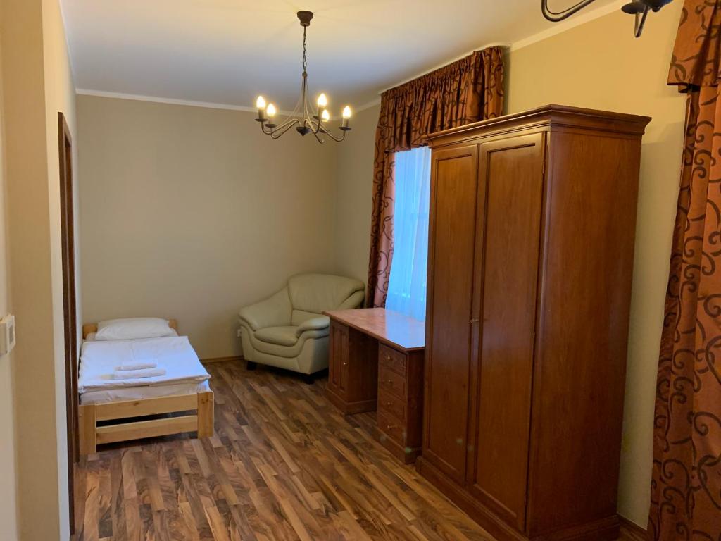 Четырехместный (Четырехместный номер), Abri Hotel
