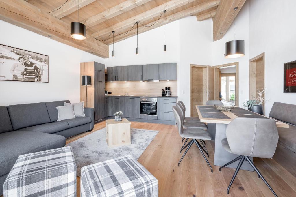 AlpenParks Chalet & Apartment Alpina Seefeld photo 2