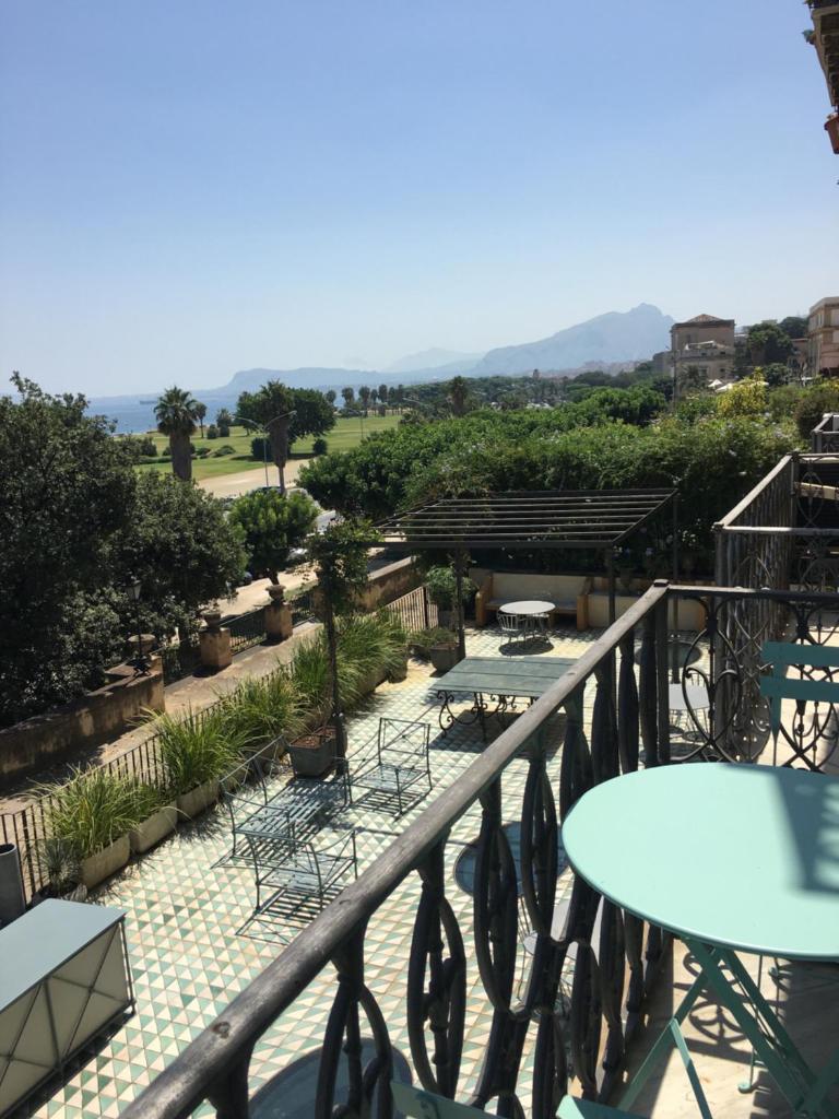 Charming Suite Palazzo Trinacria photo 4