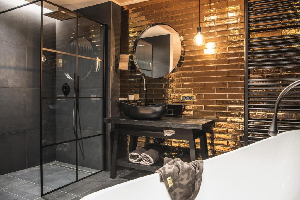 Alpin Garden Luxury Maison & SPA - Adults Only photo 2