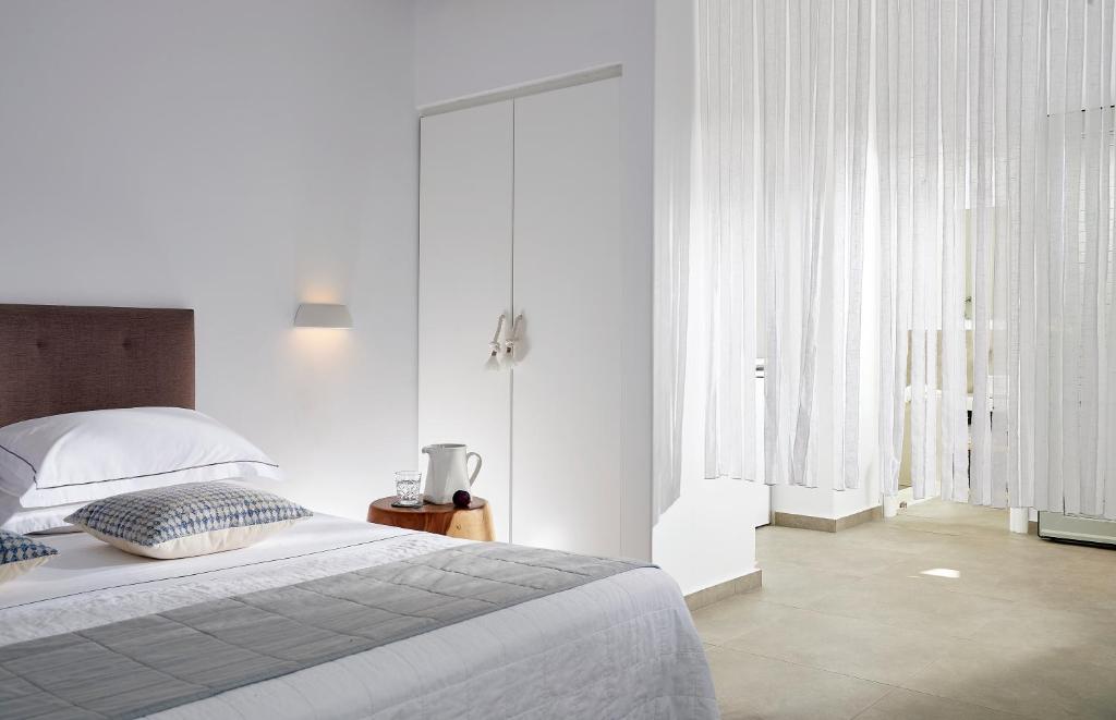 Santa Maria Luxury Suites & Spa photo 3
