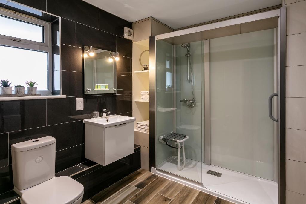Roydon Marina Village Room Type - Deluxe Family Room