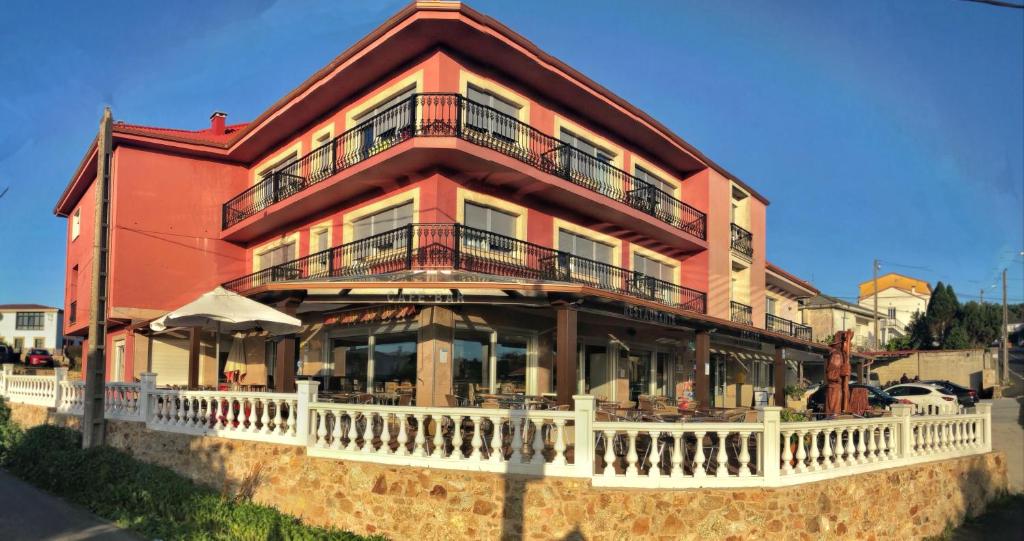 As Eiras Lires Hotel Restaurante photo 2