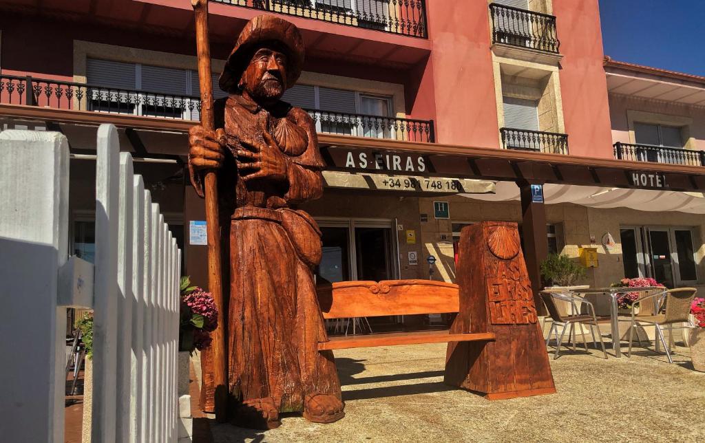 As Eiras Lires Hotel Restaurante photo 4