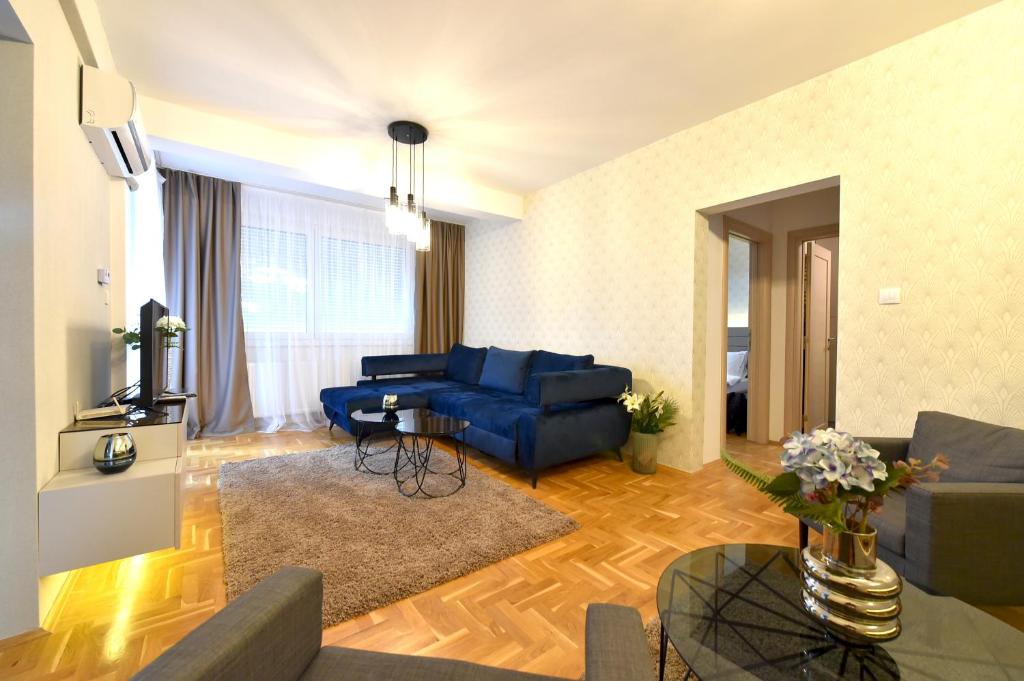 Sky lux apartman photo 3