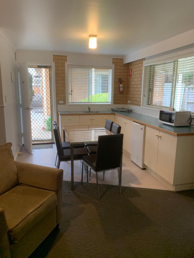 Port Campbell Parkview Motel & Apartments photo 1