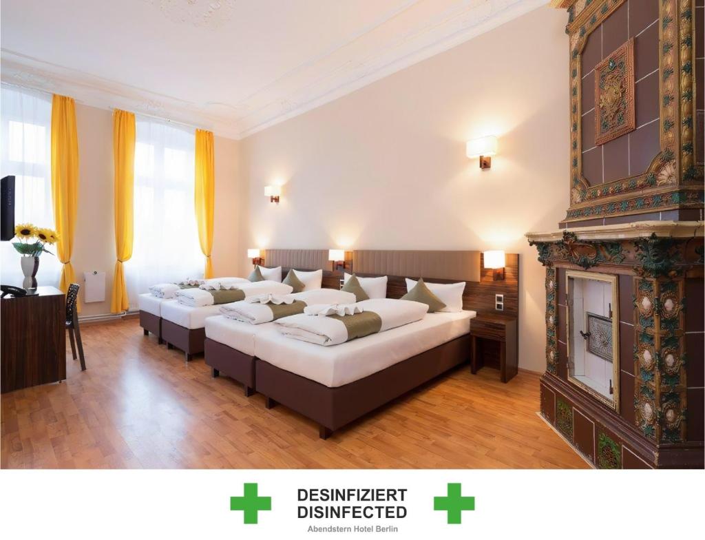 Четырехместный (Четырехместный номер), Hotel Abendstern