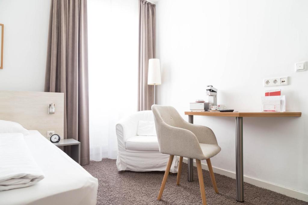 Одноместный (Одноместный номер), MAX Hotel Garni