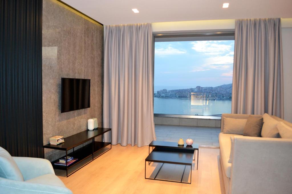 ArtNest Luxury Hotel & Suites photo 1