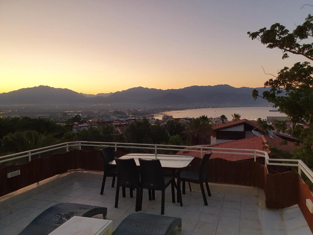 Shefer Guesthouse photo 4