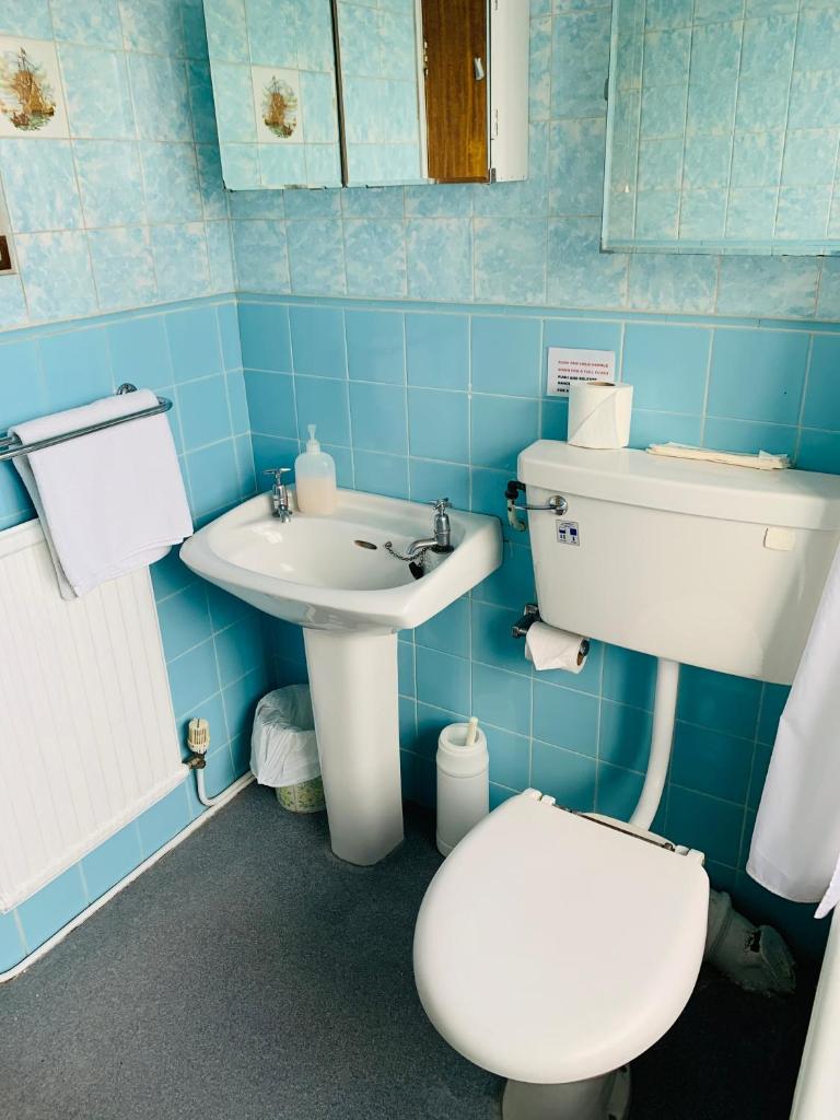 Ye Olde White Harte Hotel Room Type - Double Room with Shared Bathroom