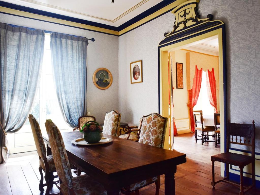 Château de Saint-Antoine photo 3