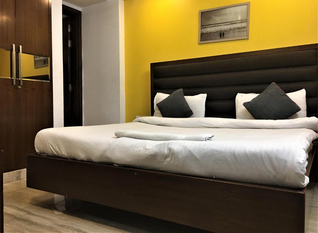 Двухместный (Улучшенный двухместный номер с 1 кроватью), Downtown Travelodge