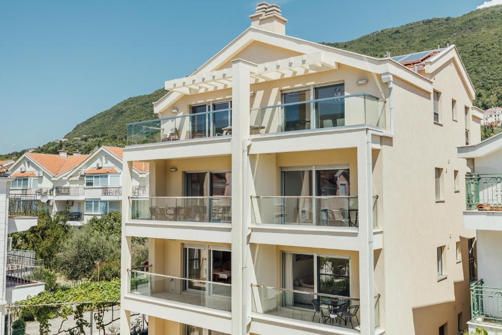 Apartments Villa Swissmonte photo 1